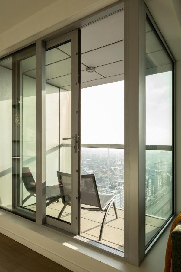 Uniek Appartement - Mooiste En Hoogste Uitzicht Op Antwerpen! - Incl Gratis Parking Exterior photo