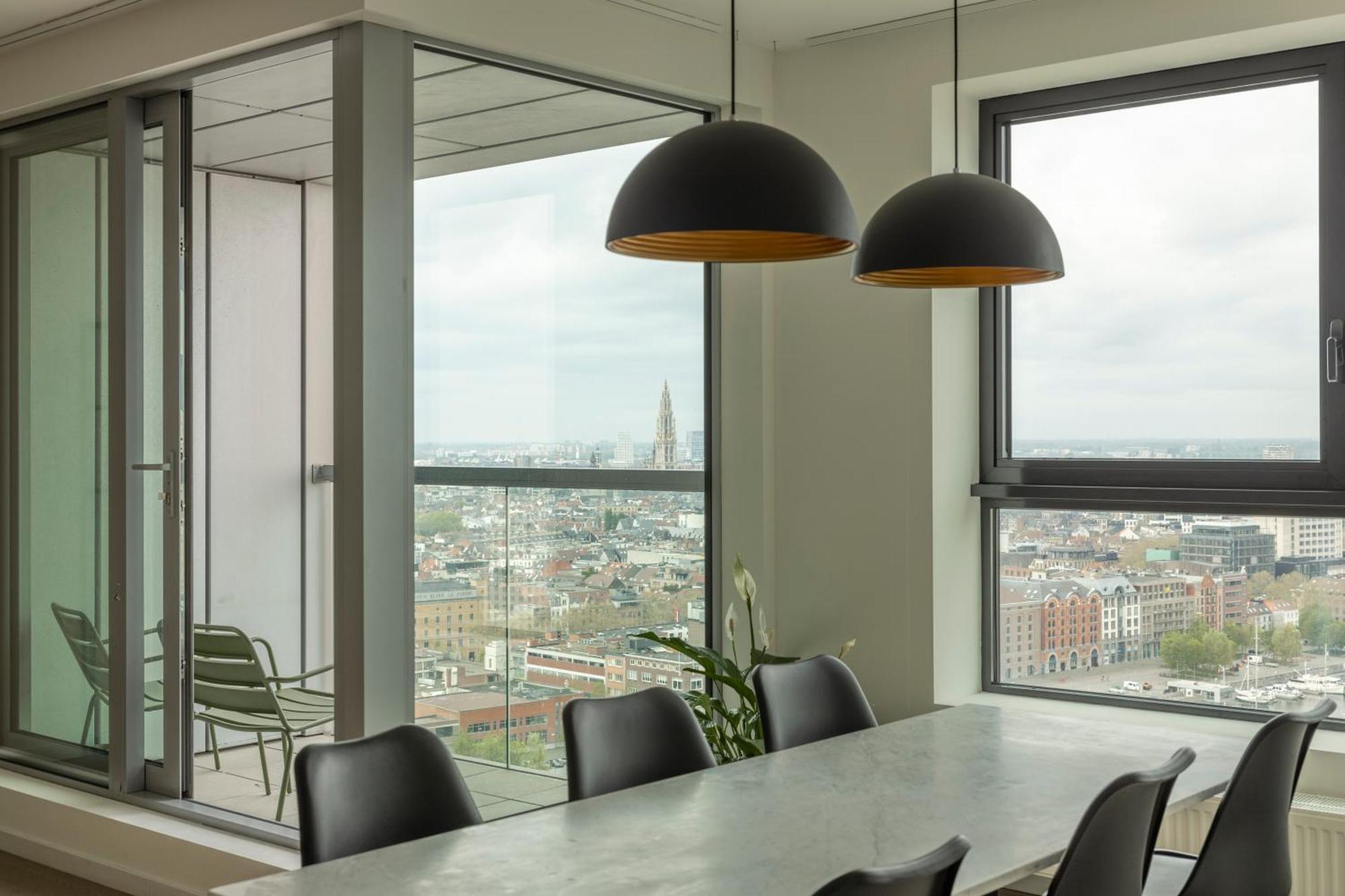Uniek Appartement - Mooiste En Hoogste Uitzicht Op Antwerpen! - Incl Gratis Parking Exterior photo